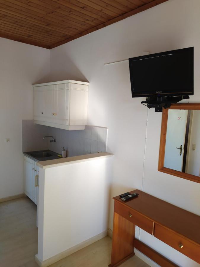 Apartment By Central Tsilivi Beach Exterior photo